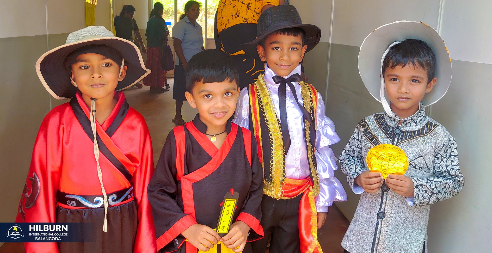 Japan-Themed Exhibition for Grade 1A