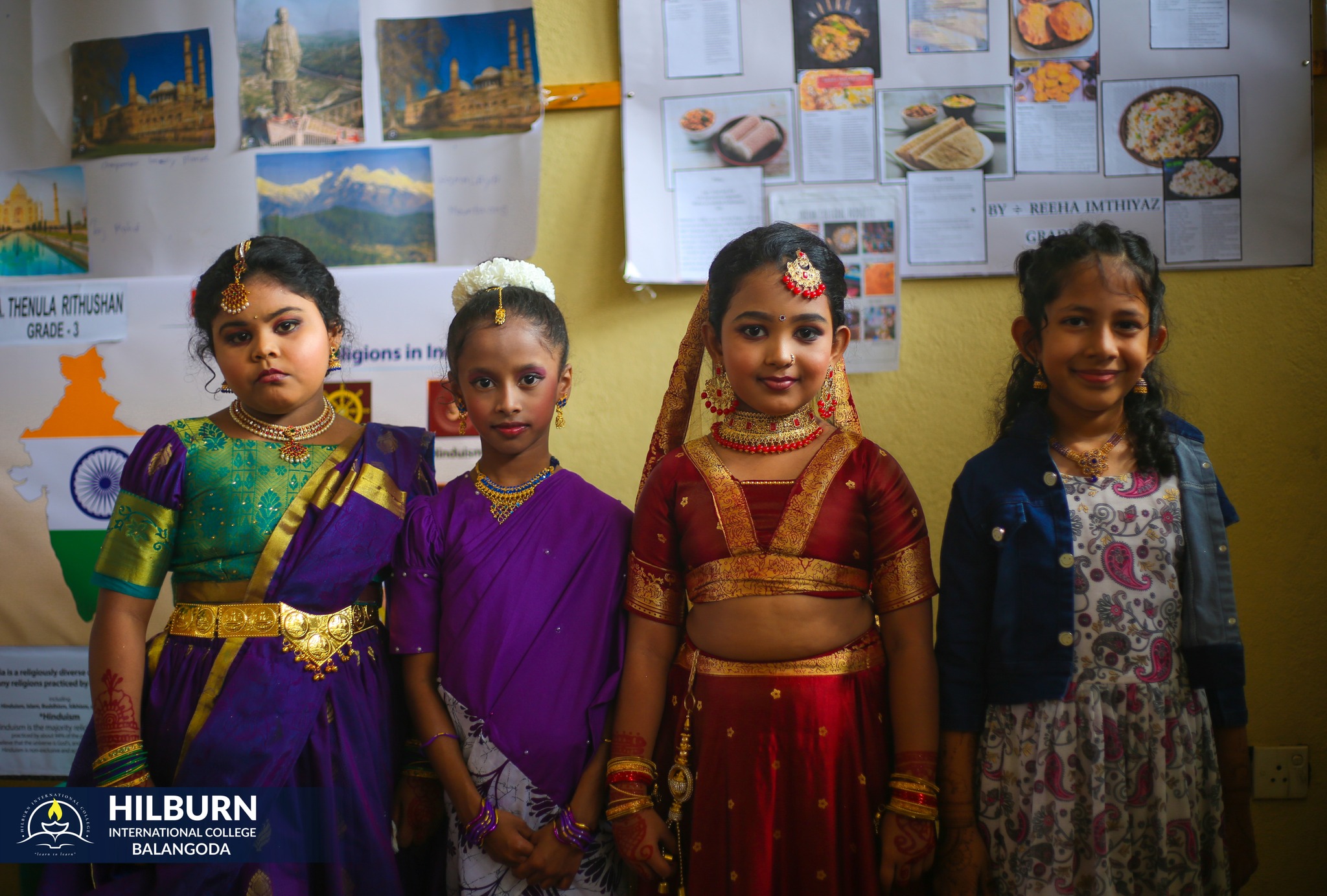 India-Themed Exhibition of Grade 3