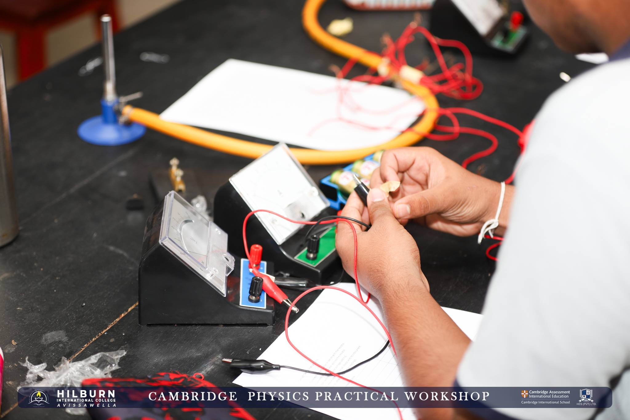 Cambridge O/L  Physics Practical Workshop.