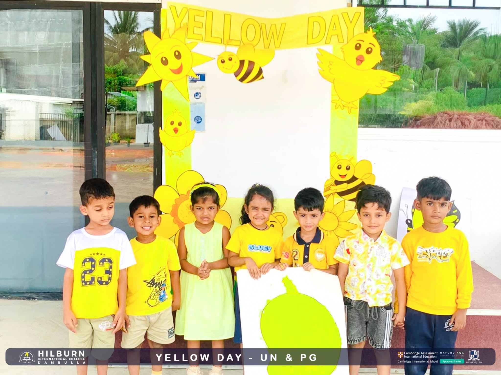 YELLOW DAY – UN & PG